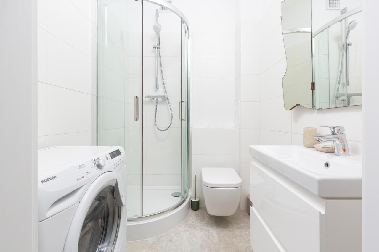 Apartment Warsaw Wiktorska By Noclegi Renters Екстериор снимка